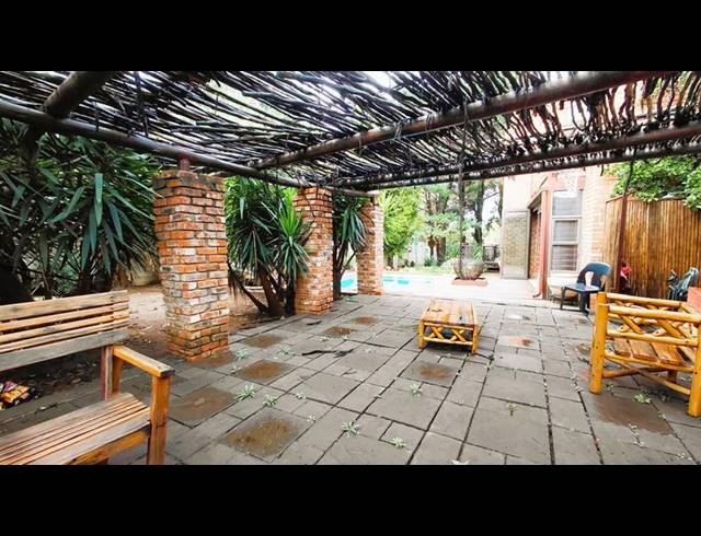 4 BEDROOM HOUSE FOR SALE IN PELLISSIER